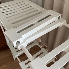 伸縮性押入れ収納グッズの画像