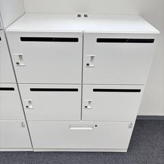 コクヨ KOKUYO 4人用パーソナルロッカーの画像