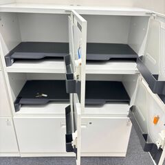 コクヨ KOKUYO 4人用パーソナルロッカーの画像