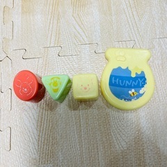 はじめて英語プーさん、アンパンマンおもちゃの画像
