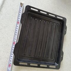 【無料】コンベクションオーブン　料理の幅が広がる　ローストチキン丸ごと一羽OKのサイズの画像