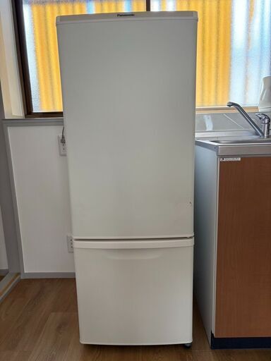 Panasonicパナソニック冷蔵庫　NR-B17FW　168L