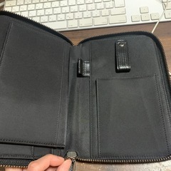 カード入れなどの画像