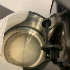 電気ケトルの画像