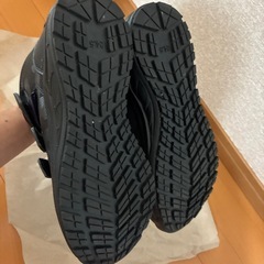 ワークマン　安全靴　24.5cmの画像