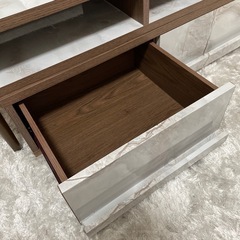 テレビ台　ローデスク　引き出し付き　伸縮式　収納付き　ブックシェルフ付きの画像