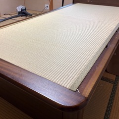 畳のシングルベッドの画像