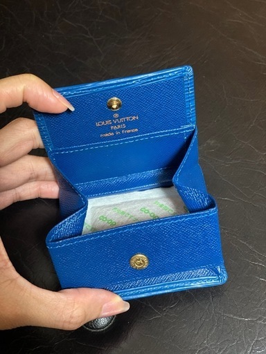 ルイヴィトン エピ トレドブルー ポルトモネボワット