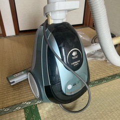 ☆引き取り希望☆SHARP 二槽式洗濯機 ES-TX5D-S 5.5kg