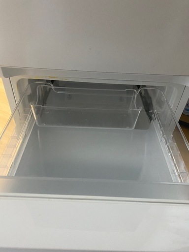 ☆引き取り希望☆冷蔵庫 2023年製 オファー ホワイト YRZ-F15J-W