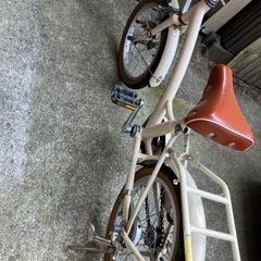 自転車　子供　小学生　16インチ　ベージュの画像