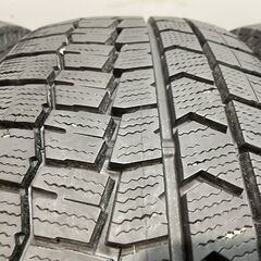 DUNLOP WINTER MAXX WM02 205/65R16 16インチ スタッドレス 4本 23年製 バリ溝 ヤリスクロス C28セレナ 10系アルファード等　(KTC306)クレジットカード QRコード決済可能の画像