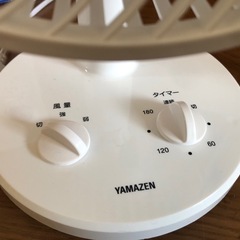 2025年製　YAMAZEN  ヤマゼン 卓上扇風機 YDT-F188の画像
