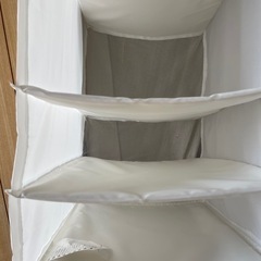 IKEAクローゼット吊り下げ収納の画像