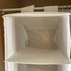 IKEAクローゼット吊り下げ収納の画像