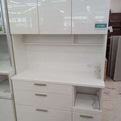 リユースのサカイ栃木店★ジモティ割あり★ ニトリ 食器棚 ホワイト W127×D42×H192 クリーニング済み TC9744の画像