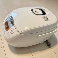 炊飯器 YEC-M10D1の画像