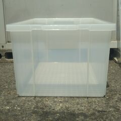 ◎ A プラスチック製 衣装ケース 上開き 幅45㎝ 奥行60㎝ 深さ35㎝ 収納ケース 衣服収納 薄い傷全体的にあり の画像