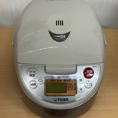 タイガーIH炊飯器JKW-A100 5.5合炊き2012製
の画像