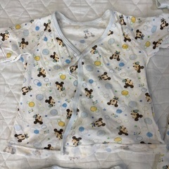 ロンパース　肌着　５０〜70   ディズニー　baby GAP １２-18monthsの画像