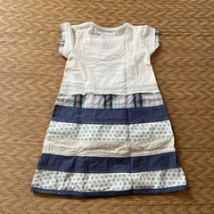 女児95サイズ　半袖ワンピース白/青　美品の画像