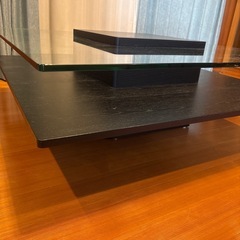 ガラスセンターテーブル木目調の画像