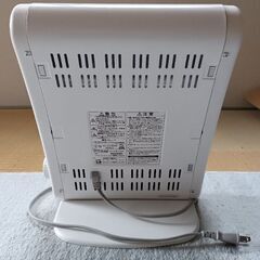 小型電気ストーブの画像