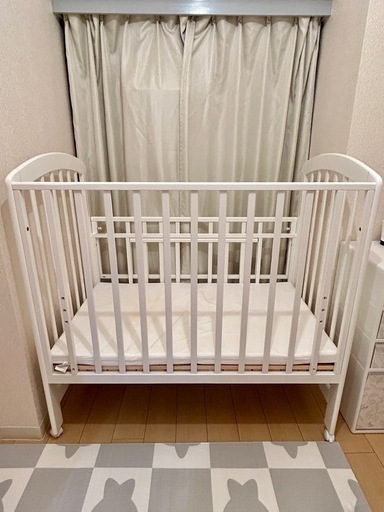 カトージ　KATOJI　ベビーベッド　ハイポジションアーチ ホワイト