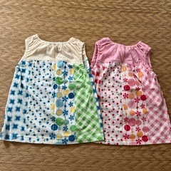 女児90サイズ　タンクトップ2枚セット青/ピンク　美品の画像