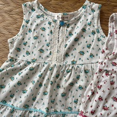 女児90サイズ　タンクトップ2枚セット青/ピンク 美品の画像