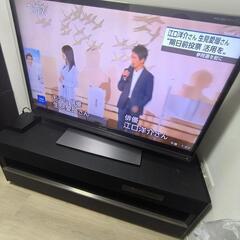 シャープ50型テレビとスピーカー付き台セット (ゴンチロ) 東大阪