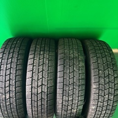 GOOD YEAR ICE NAVI 7スタッドレス 175/70R14の画像