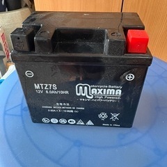 バイクシート、使用済バイクバッテリー、使用済車バッテリーの画像