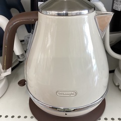 【トレファクマーケット久喜店】DeLonghi　電気ケトル(アイコナ・ヴィンテージ　コレクション)の画像