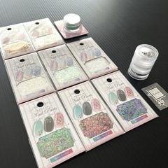 新品 ネイルパーツ + おまけの画像