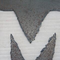 鉄板　切り抜き文字　プラズマ切断　手作り　Ｍの画像