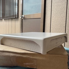 階段コーナー笠木（コーナーのみ）大特価‼️無くなり次第終了‼️DIY等に‼️ の画像