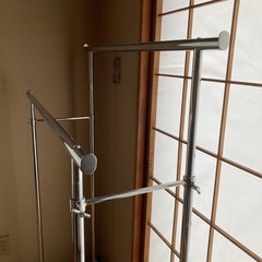ハンガーラック　の画像