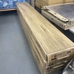 【15入×5ケース】サンゲツ フロアタイル180×1200×2.5mm品番WD-1117の画像