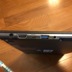 富士通　Core7   8550 メモリ8GBの画像