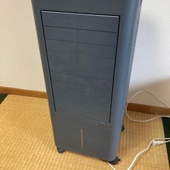 冷風扇　FKT007R
の画像