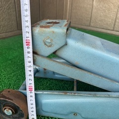 【ジャンク品】フロアジャッキ 2t用 重量約26kgの画像