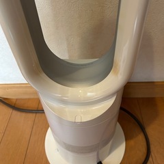 ダイソン冷暖兼用羽根なし扇風機の画像