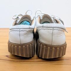 【訳あり】クラークス トーヒルビー レザーシューズ オフホワイト 22cmの画像