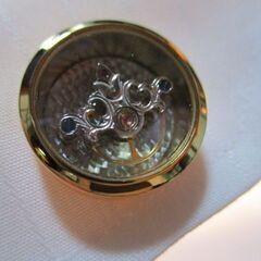 ✡金メッキ カフス ダイヤモンド風装飾・新品未使用品・ケース付の画像