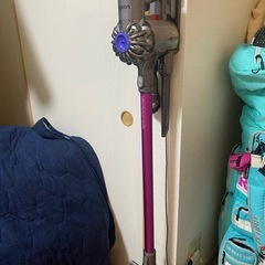 Dyson SV09 スティッククリーナー 本体の画像