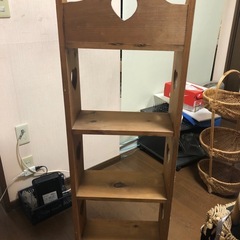 ハート模様のシェルフの画像