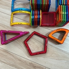 MAGFORMERS 60ピース おもちゃ　美品の画像