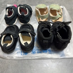 【都内か栃木お渡し】ベビーシューズまとめ売り13サイズの画像
