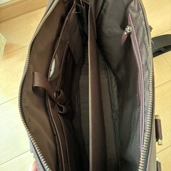 ビジネスバックの画像